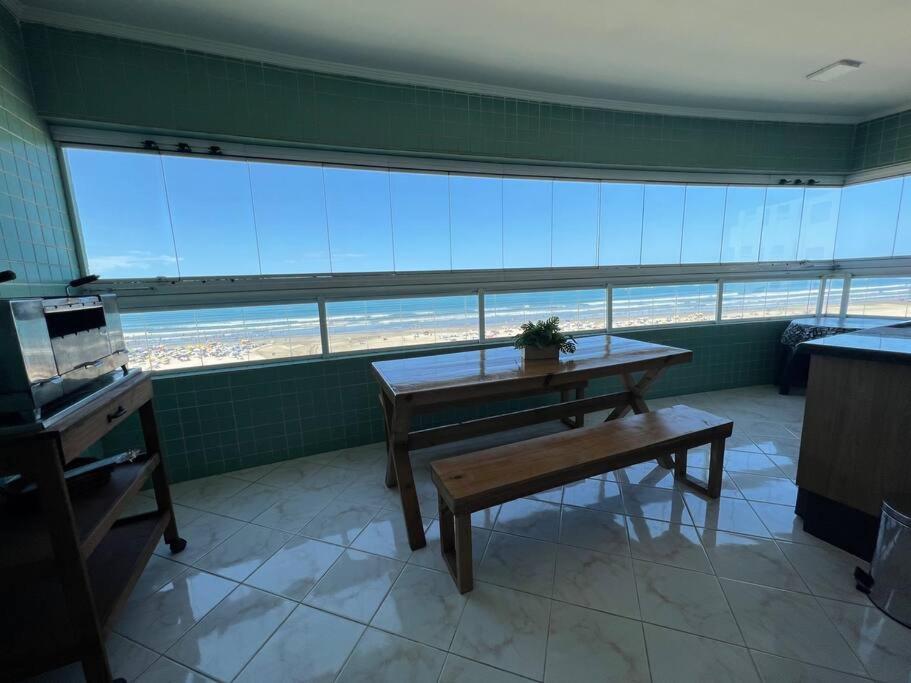 Apartamento Guilhermina De Frente Para O Mar Прая-Гранді Екстер'єр фото